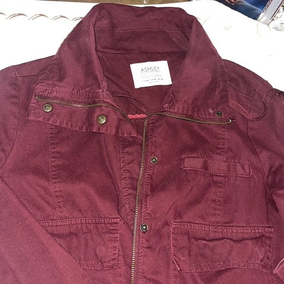 Jacket - Picture 1 of 2